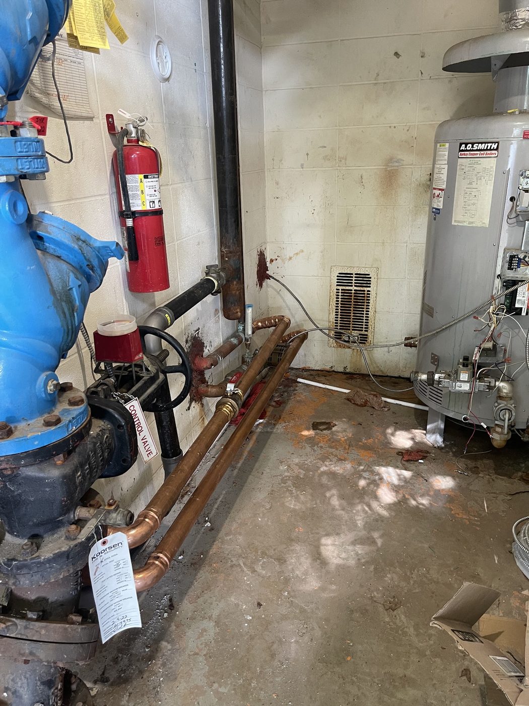 Commercial water heater